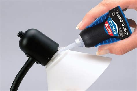 adhesive for vinyl to metal